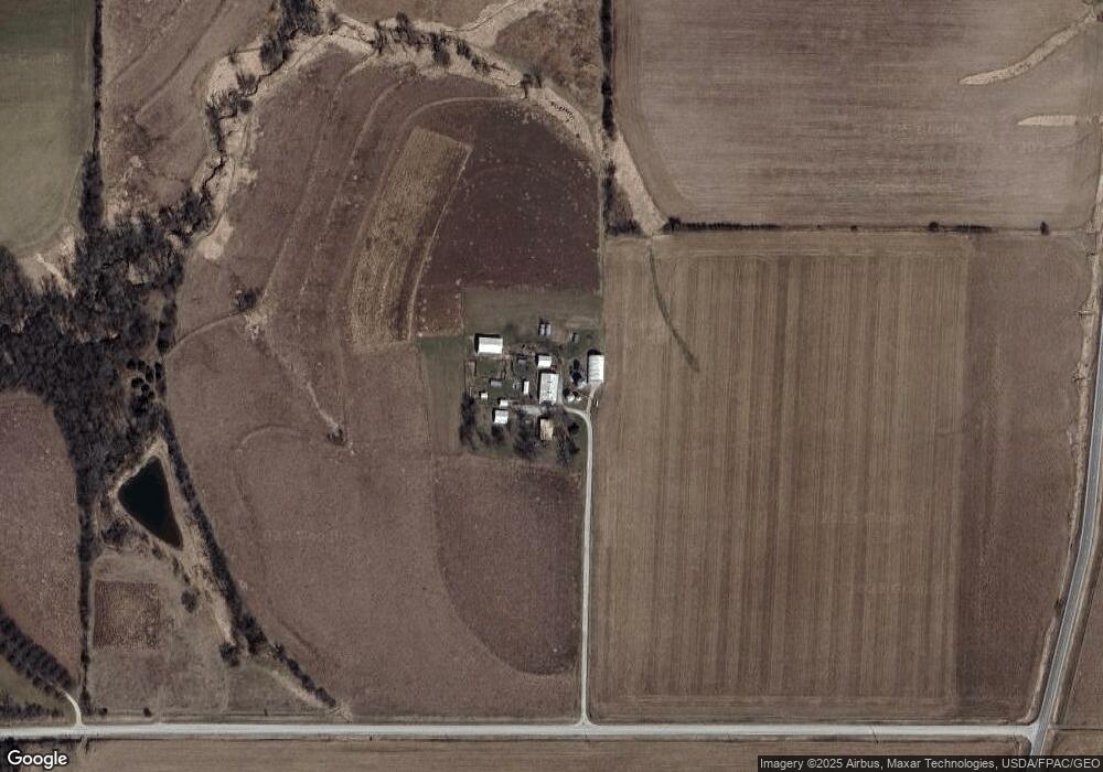 24512 105th St, Columbus Junction, IA 52738 - photo 1