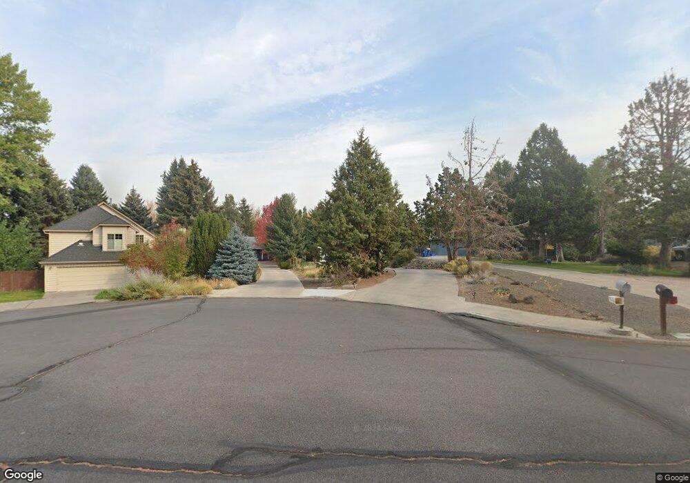 1052 NE Francis Ct, Bend, OR 97701 - photo 1