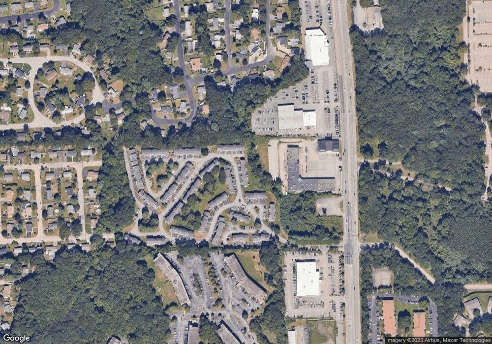 85 Greenwich Way unit 85, West Warwick, RI 02893 - photo 1