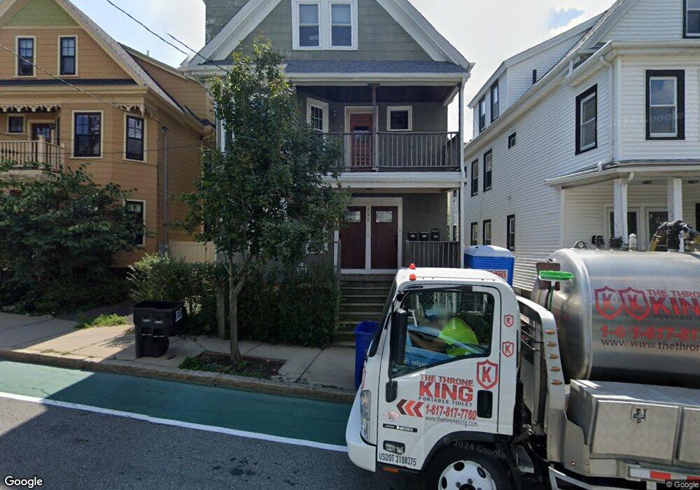 296 Summer St unit 3, Somerville, MA 02144 - photo 1