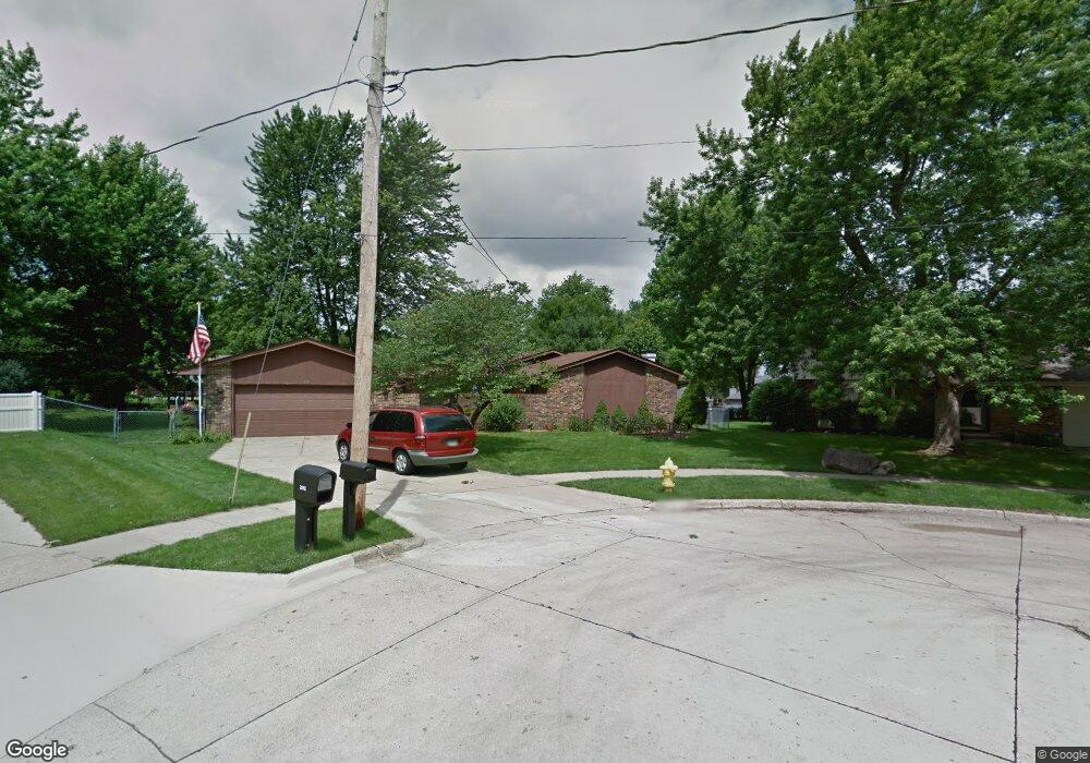 3213 Saundra Cir, West Des Moines, IA 50266 - photo 1