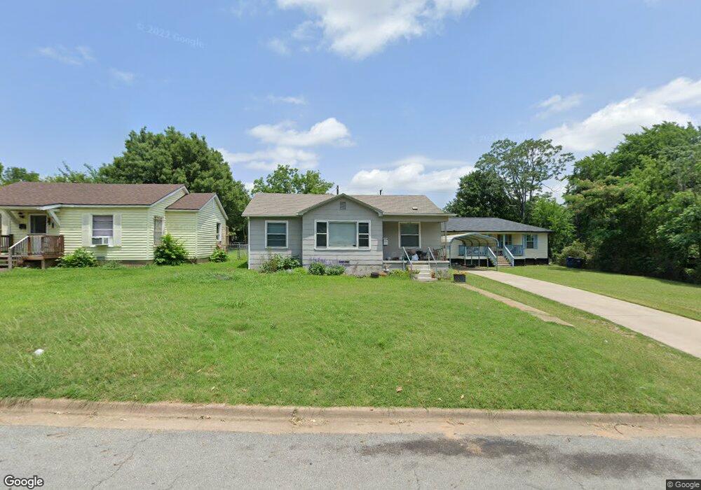 1125 W Munson St, Denison, TX 75020 - photo 1