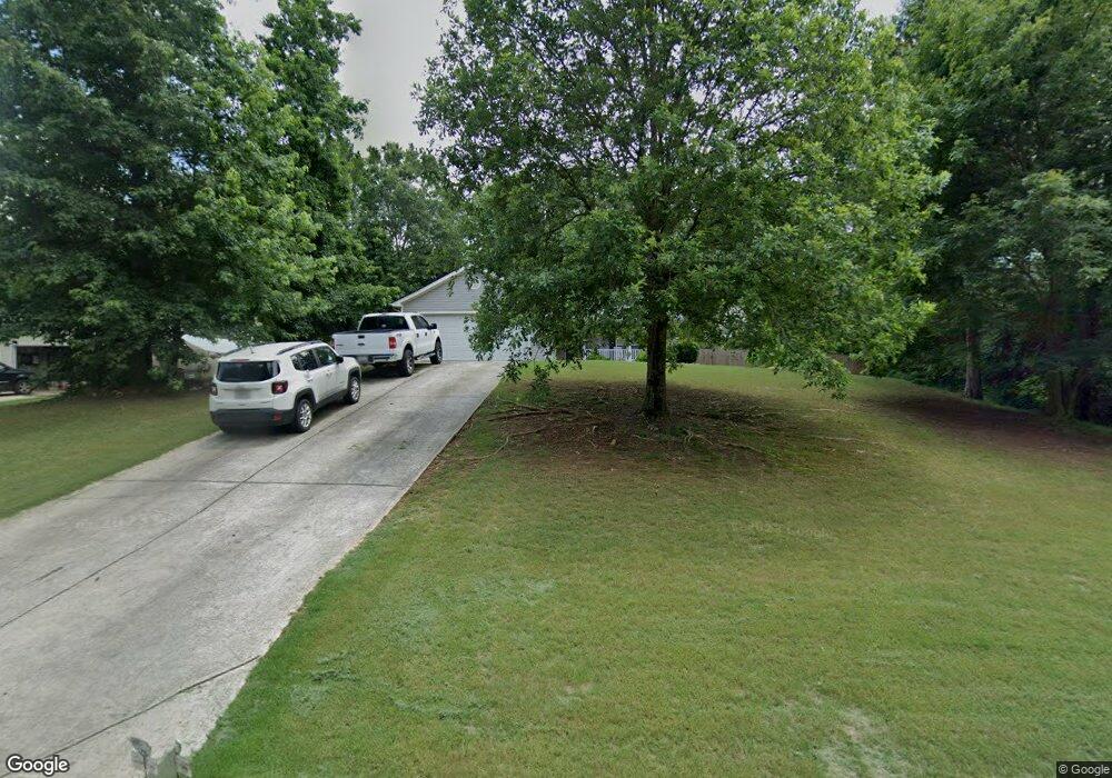 1687 Bismarck Cir, Winder, GA 30680 - photo 1