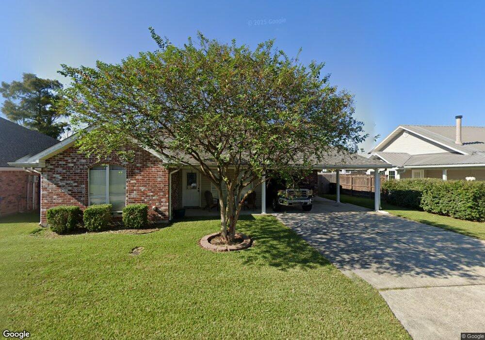 407 Tanglewood Dr, Houma, LA 70364 - photo 1