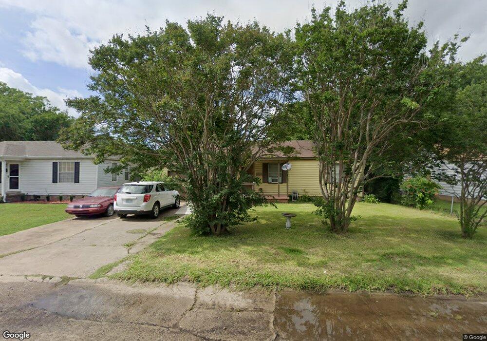 417 Elm St, Ardmore, OK 73401 - photo 1