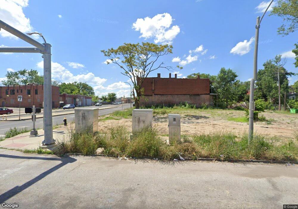 4701 Natural Bridge Ave, Saint Louis, MO 63115 - photo 1