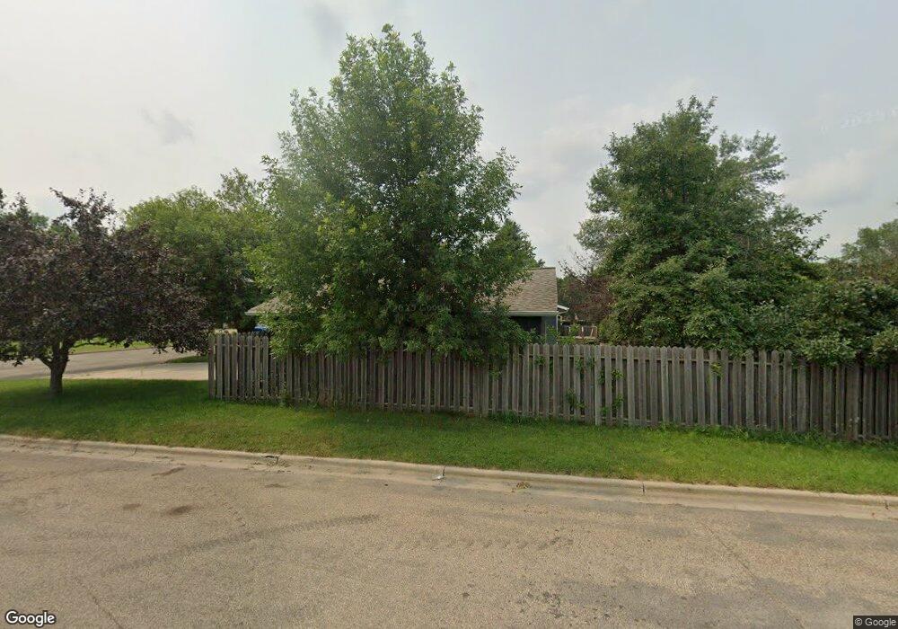 409 23rd Ave NE, Jamestown, ND 58401 - photo 1