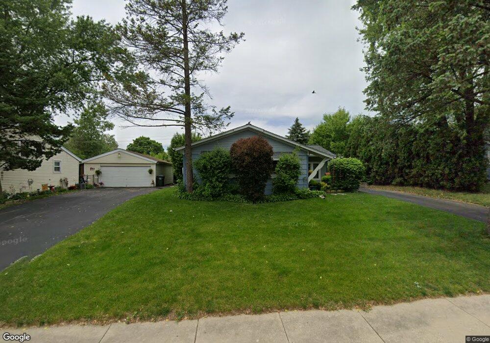 136 Pueblo Rd, Carpentersville, IL 60110 - photo 1