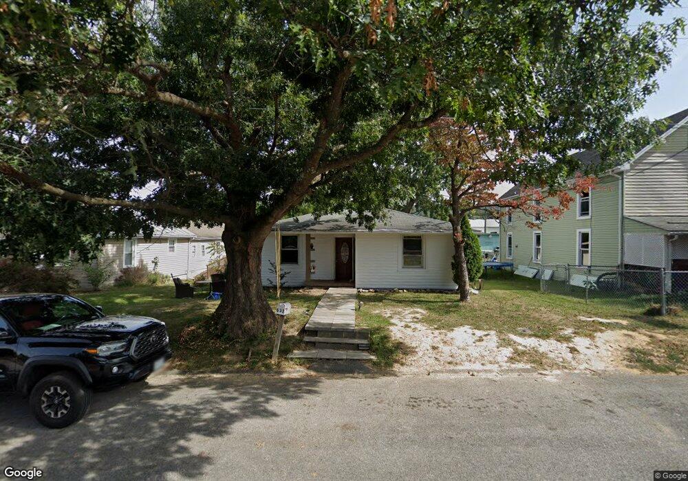 632 N Commerce Ave, Waynesboro, VA 22980 - photo 1