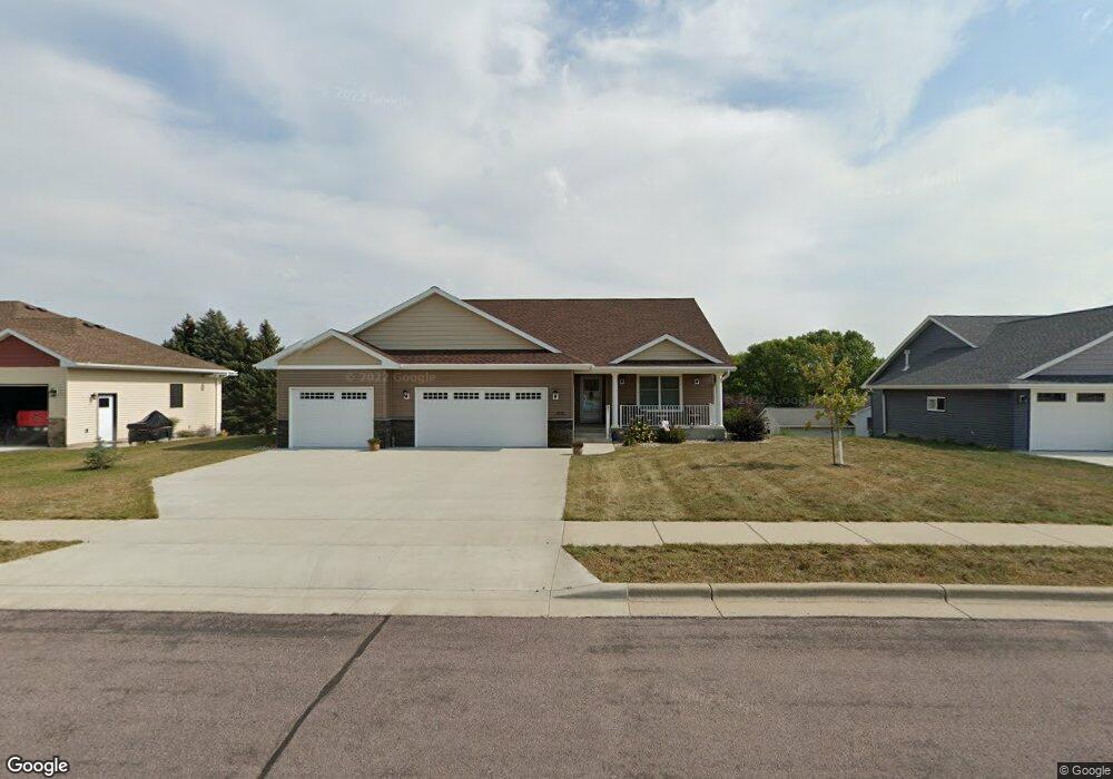 1832 Turner Rd, New Ulm, MN 56073 - photo 1