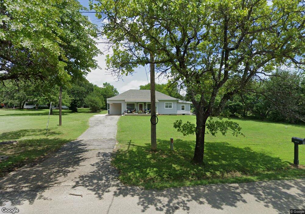 2221 3rd Ave NE, Ardmore, OK 73401 - photo 1