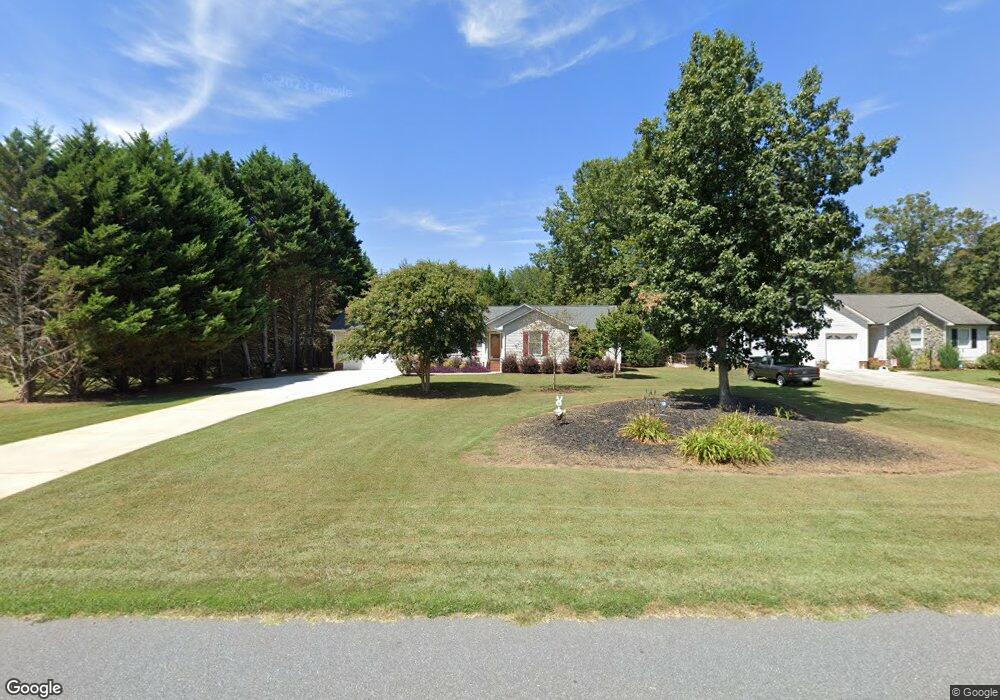 2534 Gold Rush Dr, Lincolnton, NC 28092 - photo 1