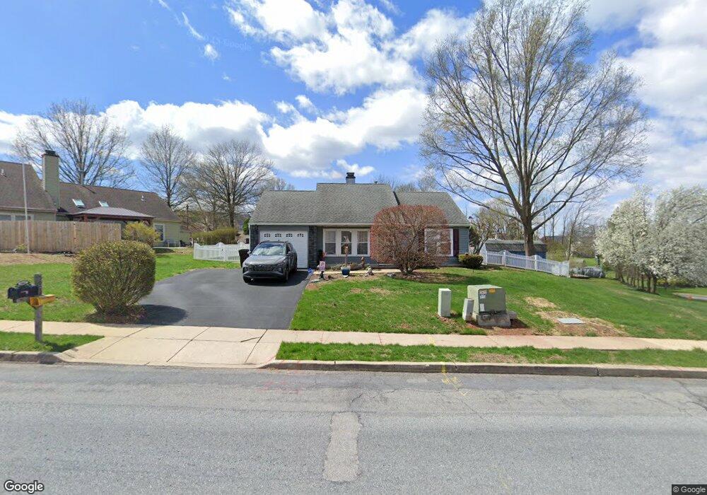 5002 Orchard View Rd, Reading, PA 19606 - photo 1