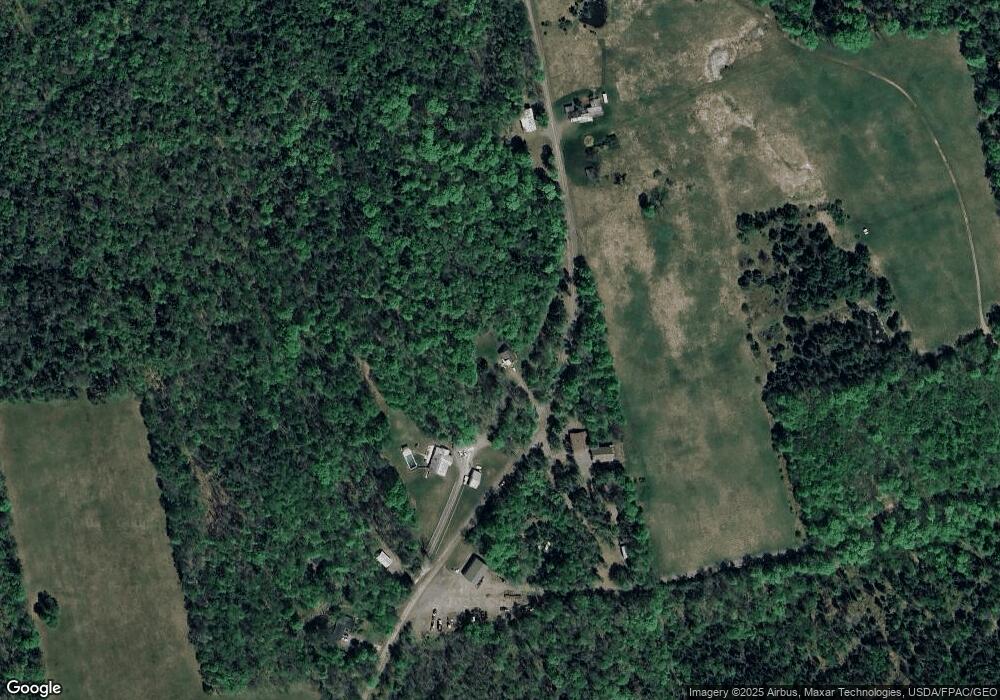 122 Number 10 Rd, Dexter, ME 04930 - photo 1