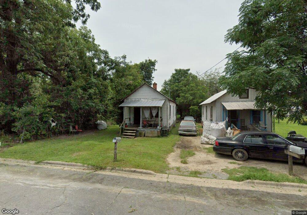 409 3rd St NW, Moultrie, GA 31768 - photo 1