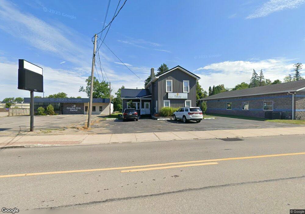 202 W Plum St, Edinboro, PA 16412 - photo 1