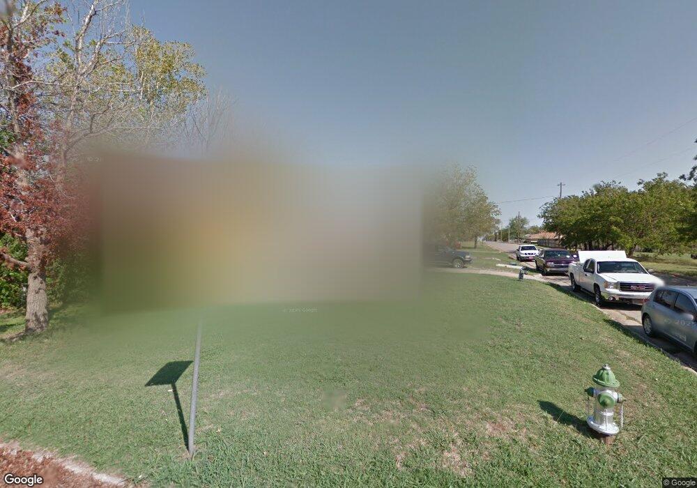 2202 Ellis Dr, Shawnee, OK 74804 - photo 1