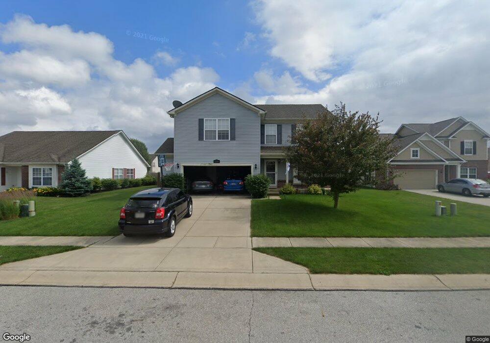 8331 Chelone Dr, Plainfield, IN 46168 - photo 1