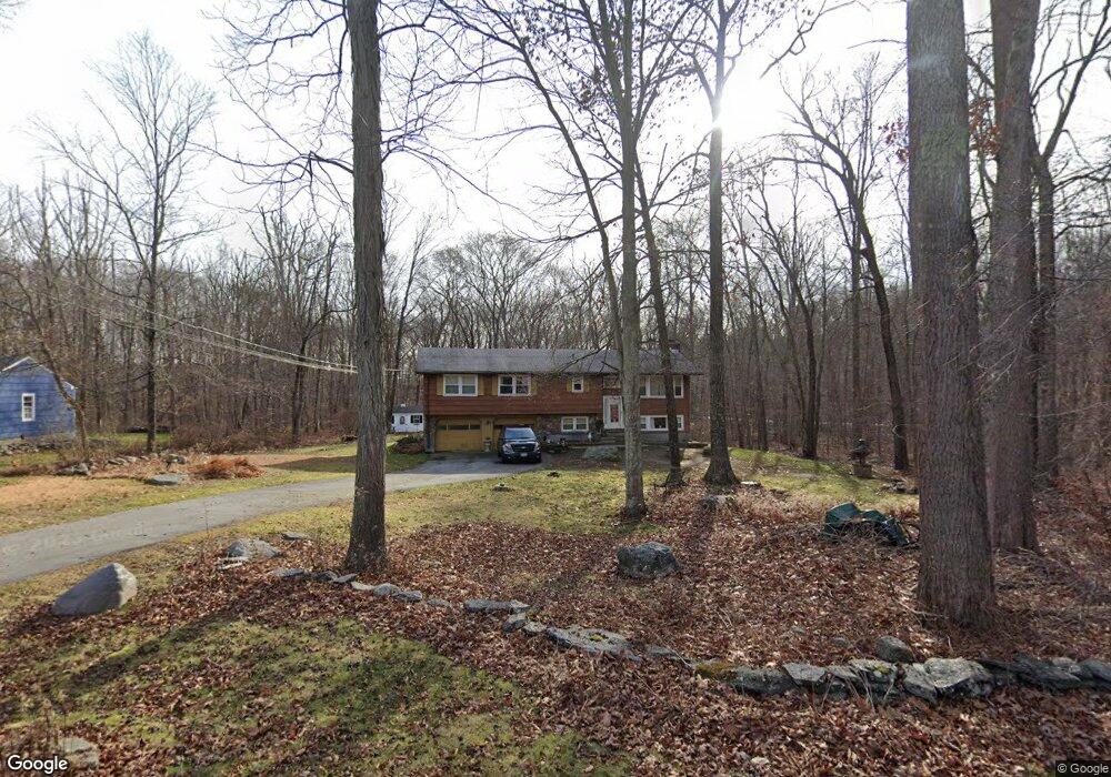 2 Hilltop Ln, Columbia, CT 06237 - photo 1