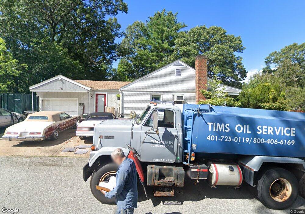 680 Mendon Rd, Cumberland, RI 02864 - photo 1