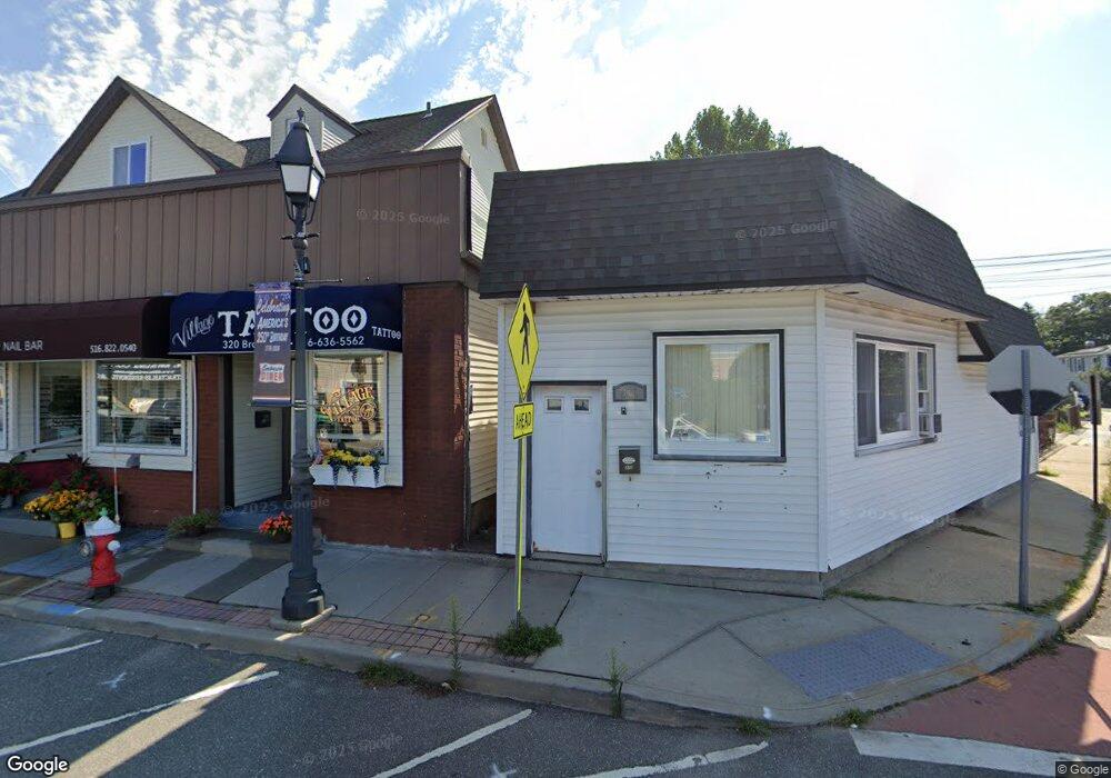 312 Broadway, Bethpage, NY 11714 - photo 1