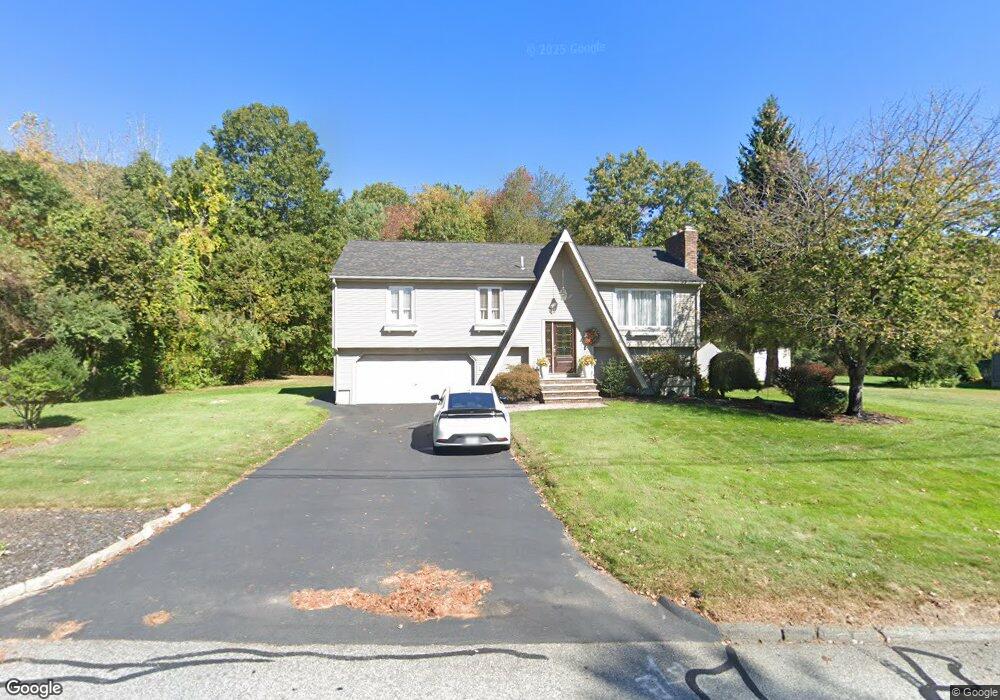 25 Deerfield Dr, Greenville, RI 02828 - photo 1