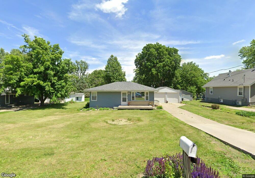 3845 E 30th St, Des Moines, IA 50317 - photo 1