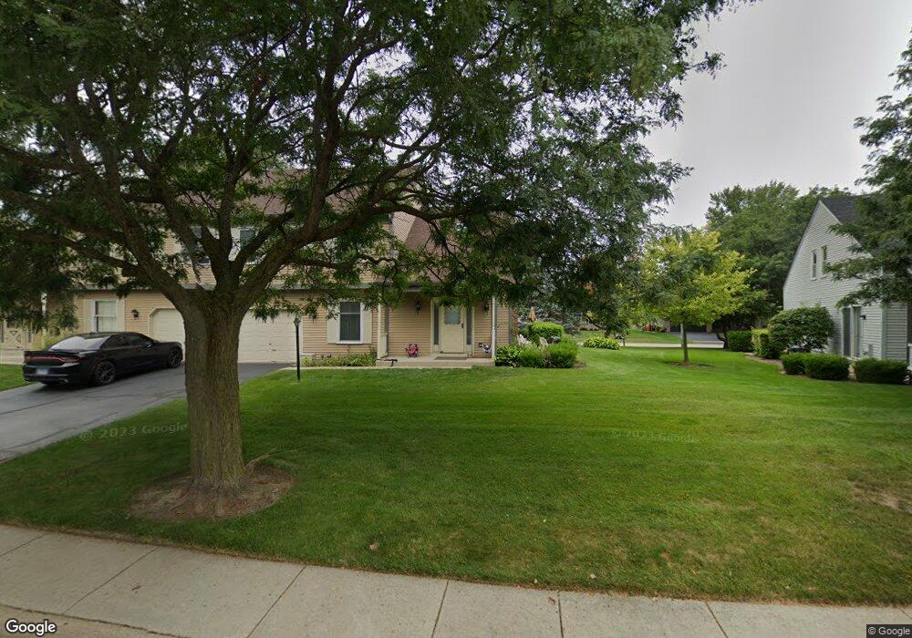 11722 Pine Way, Huntley, IL 60142 - photo 1