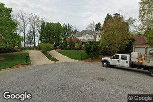 1401 Christopher Ct, High Point, NC 27265