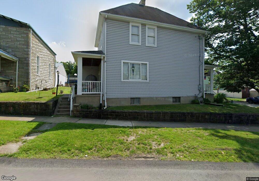 101 Columbia Ave, Vandergrift, PA 15690 - photo 1