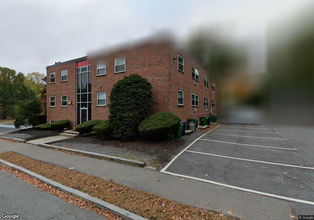 101 Walker St unit 5, Newtonville, MA 02460 - photo 1