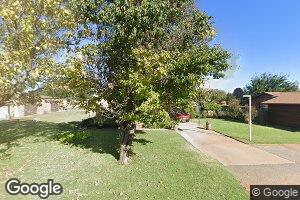 512 S 6th St, Canute, OK 73626