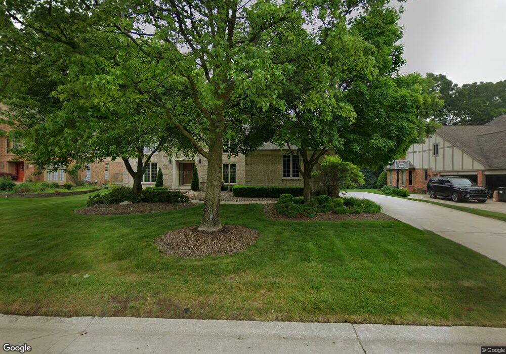 3710 Merriweather Ln, Rochester Hills, MI 48306 - photo 1