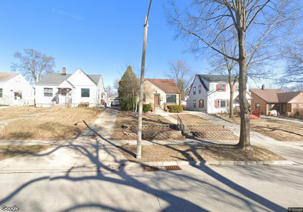 4460 S Pine Ave, Milwaukee, WI 53207 - photo 1