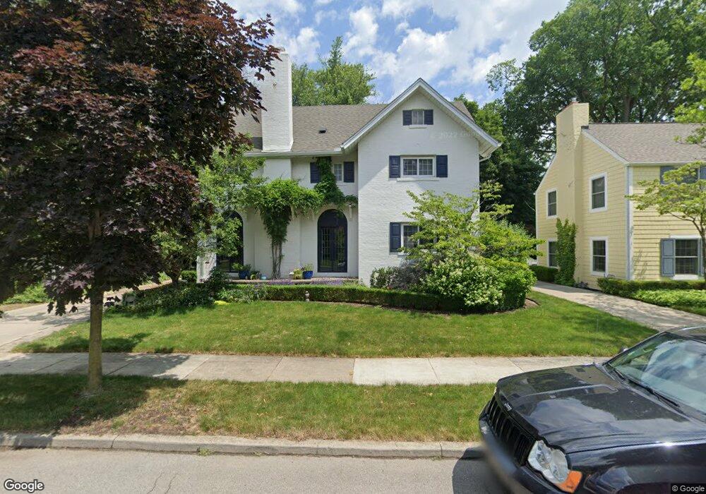 76 Muskoka Rd, Grosse Pointe Farms, MI 48236 - photo 1