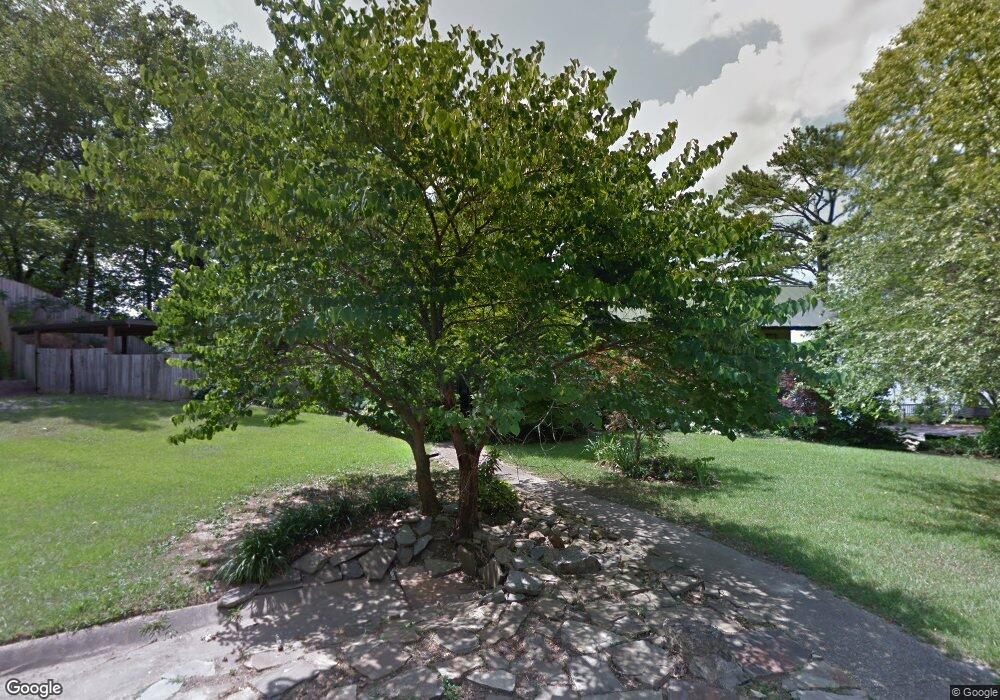 347 Lake Wood Dr, Gadsden, AL 35901 - photo 1