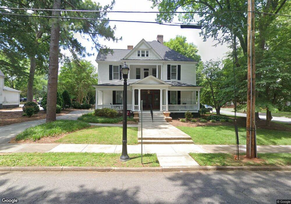 139 N Mulberry St, Statesville, NC 28677 - photo 1