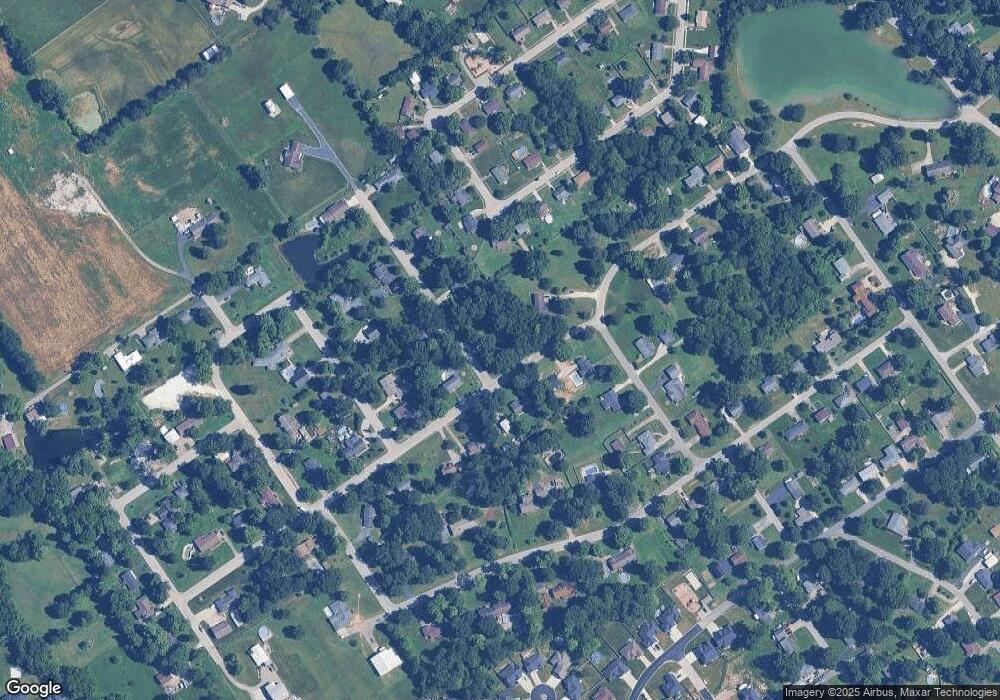 8607 Bonnibell Dr, Charlestown, IN 47111 - photo 1