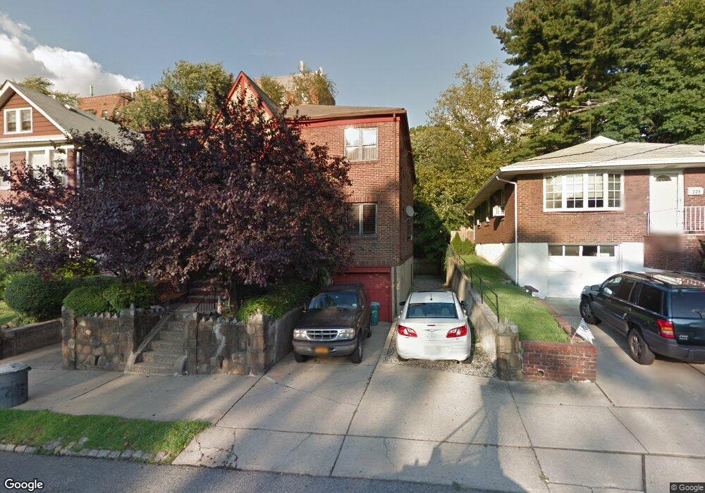 223-225 Oakwood Ave, Staten Island, NY 10301 - photo 1