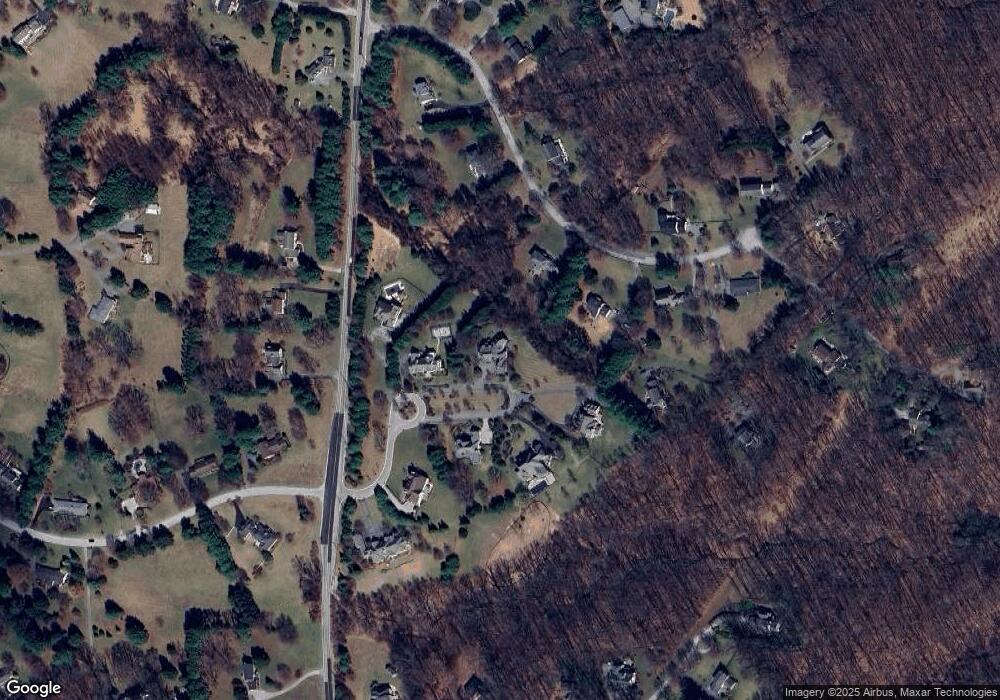 10 Ridge Farm Ct, Cockeysville, MD 21030 - photo 1