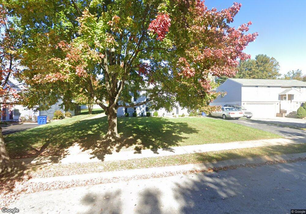 5563 Hunting Horn Dr, Ellicott City, MD 21043 - photo 1