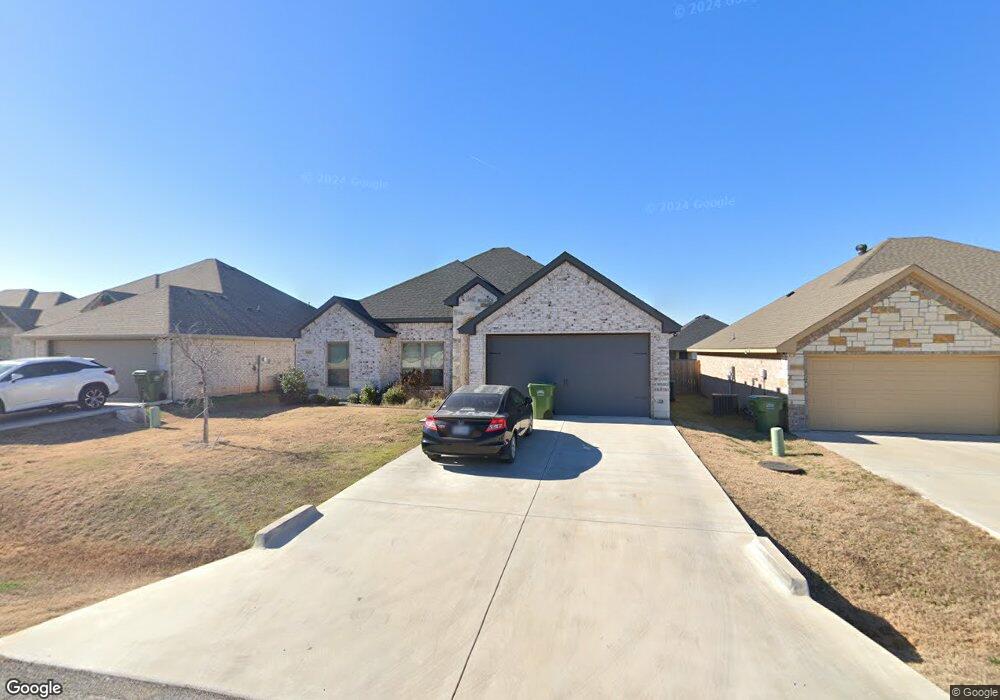 3302 Arrow Creek Dr, Granbury, TX 76049 - photo 1