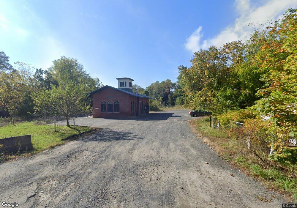 13 Railroad St unit 2, Amherst, MA 01002 - photo 1