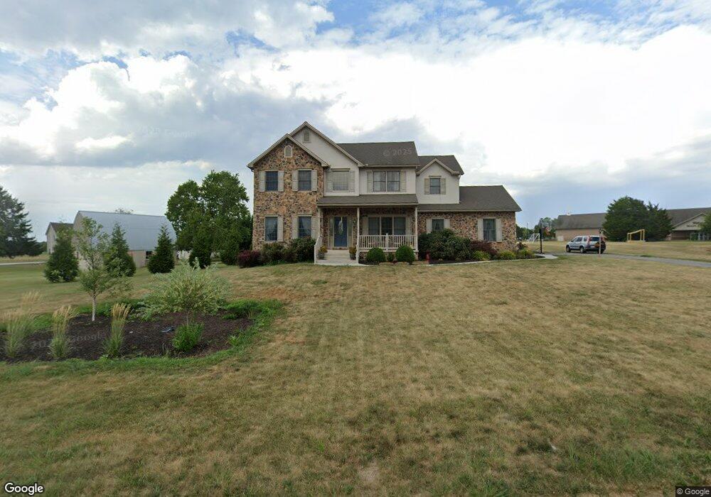 2 Bridgeview Dr, Abbottstown, PA 17301 - photo 1