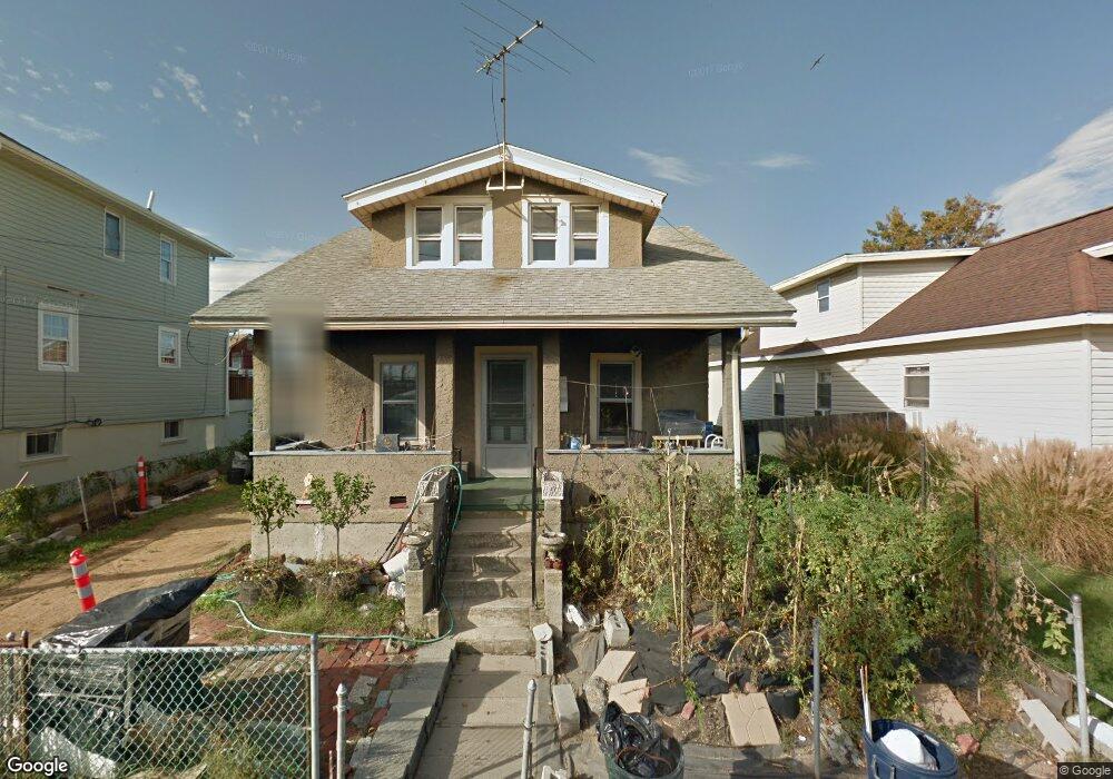 8 3rd St, Rosedale, NY 11422 - photo 1