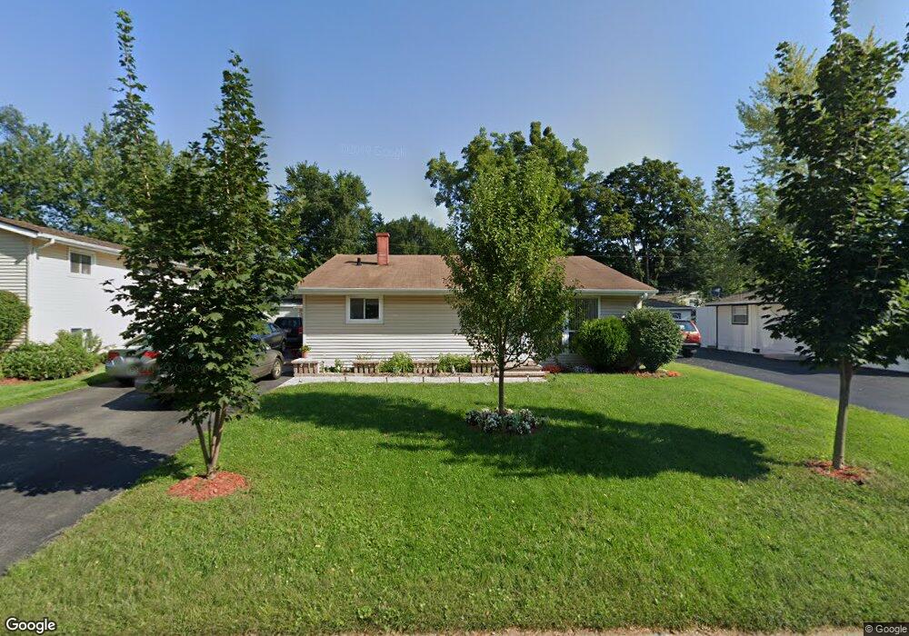 1520 Amarillo Dr, Carpentersville, IL 60110 - photo 1