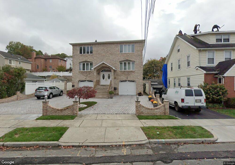 212 Mountain Way, Lyndhurst, NJ 07071 - photo 1