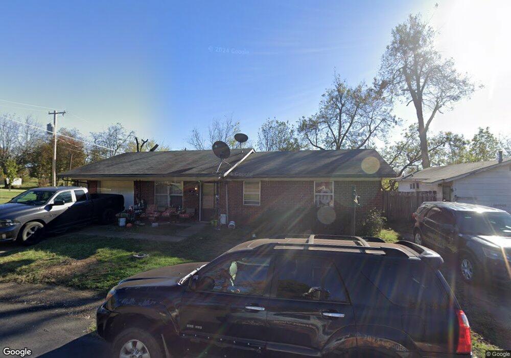1001 W Clayton St, Hugo, OK 74743 - photo 1