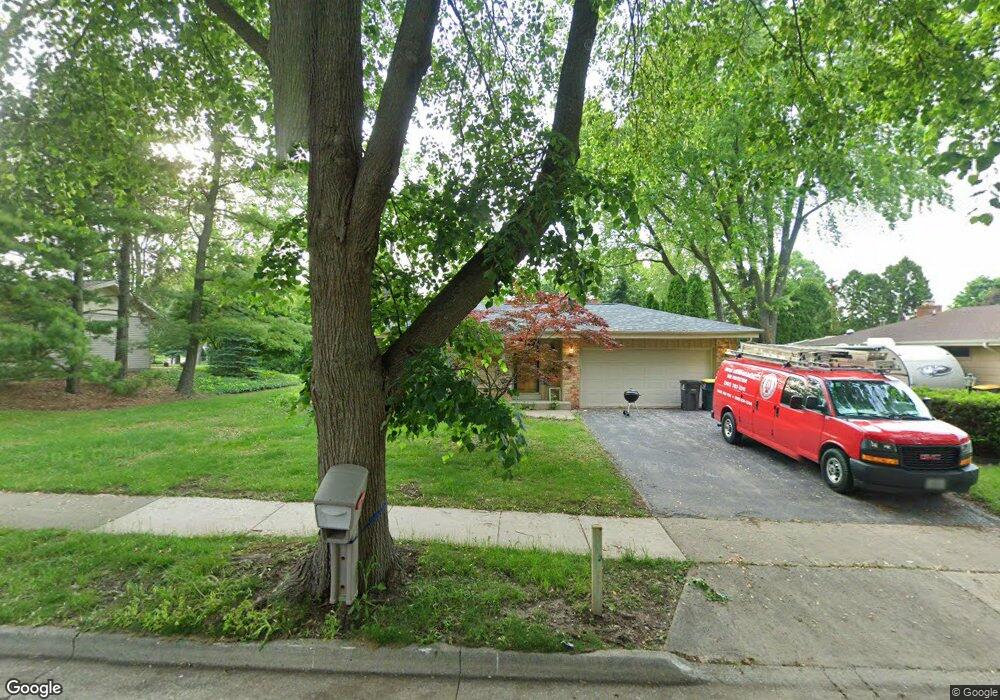 2132 Melody Ln, Waukesha, WI 53186 - photo 1