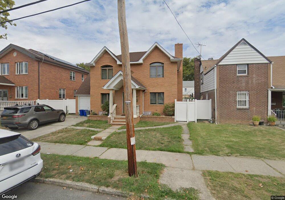 138-51 63rd Ave, Flushing, NY 11367 - photo 1